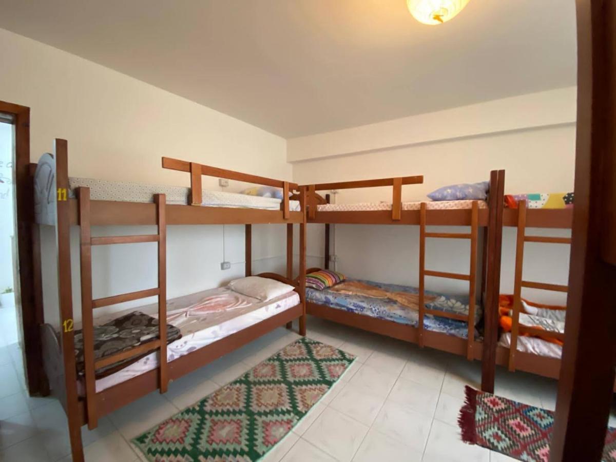 Backpackers & Bar Lungomare Hostel *