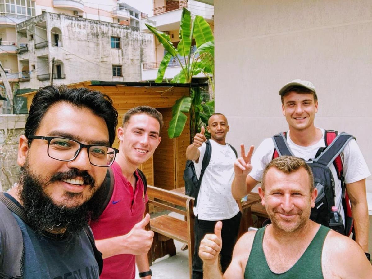 Backpackers & Bar Lungomare Hostel *
