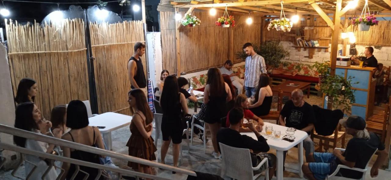 Hostel Backpackers & Bar Lungomare *