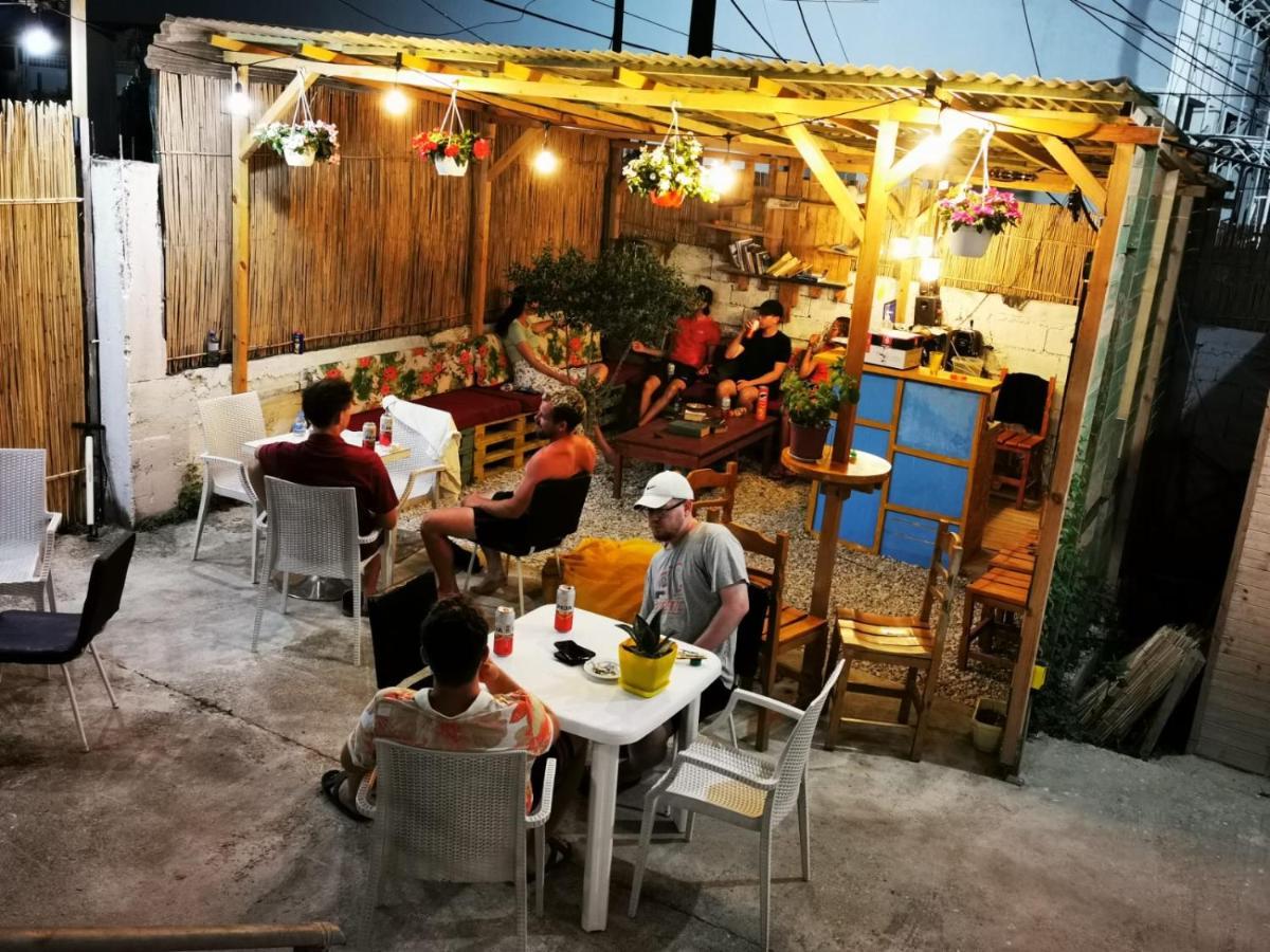 Hostel Backpackers & Bar Lungomare