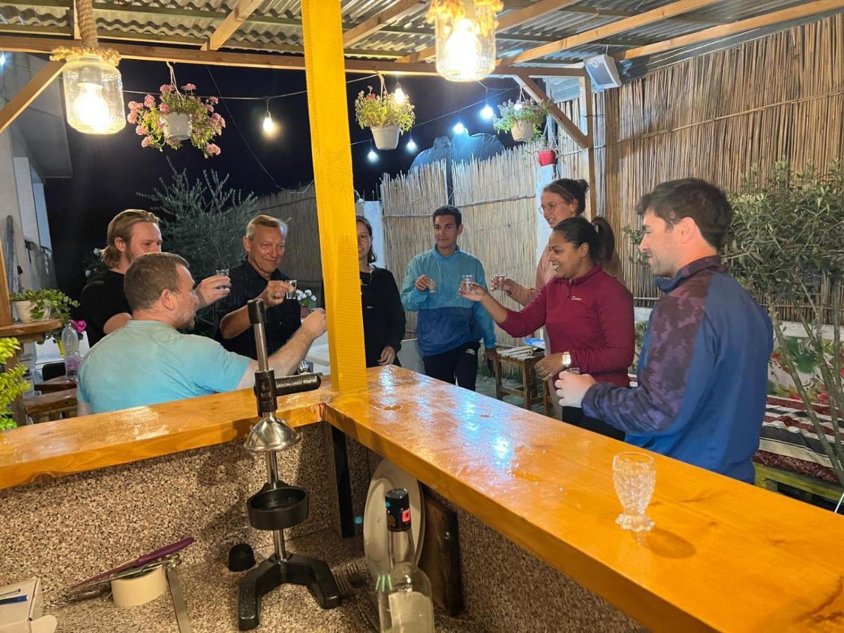 Hostel Backpackers & Bar Lungomare *